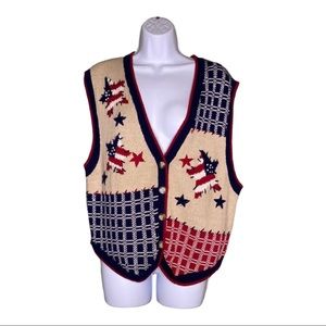 Jantzen Vintage Red Tan Blue Stars Patriotic V Neck Button Up Sweater Vest  Lg